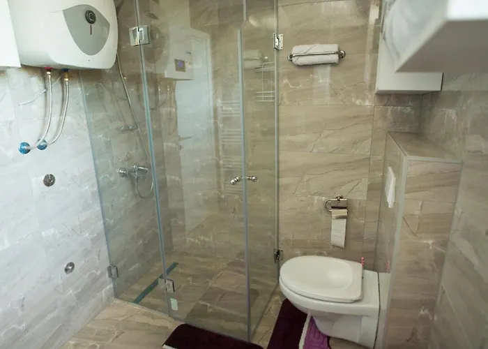 Deluxe N&a5 * ياهورينا